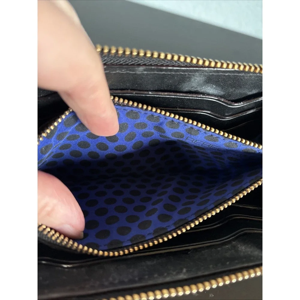 Rebecca‎ Minkoff Zip Around Wallet Black Gold Hardware Credit Card Billfold